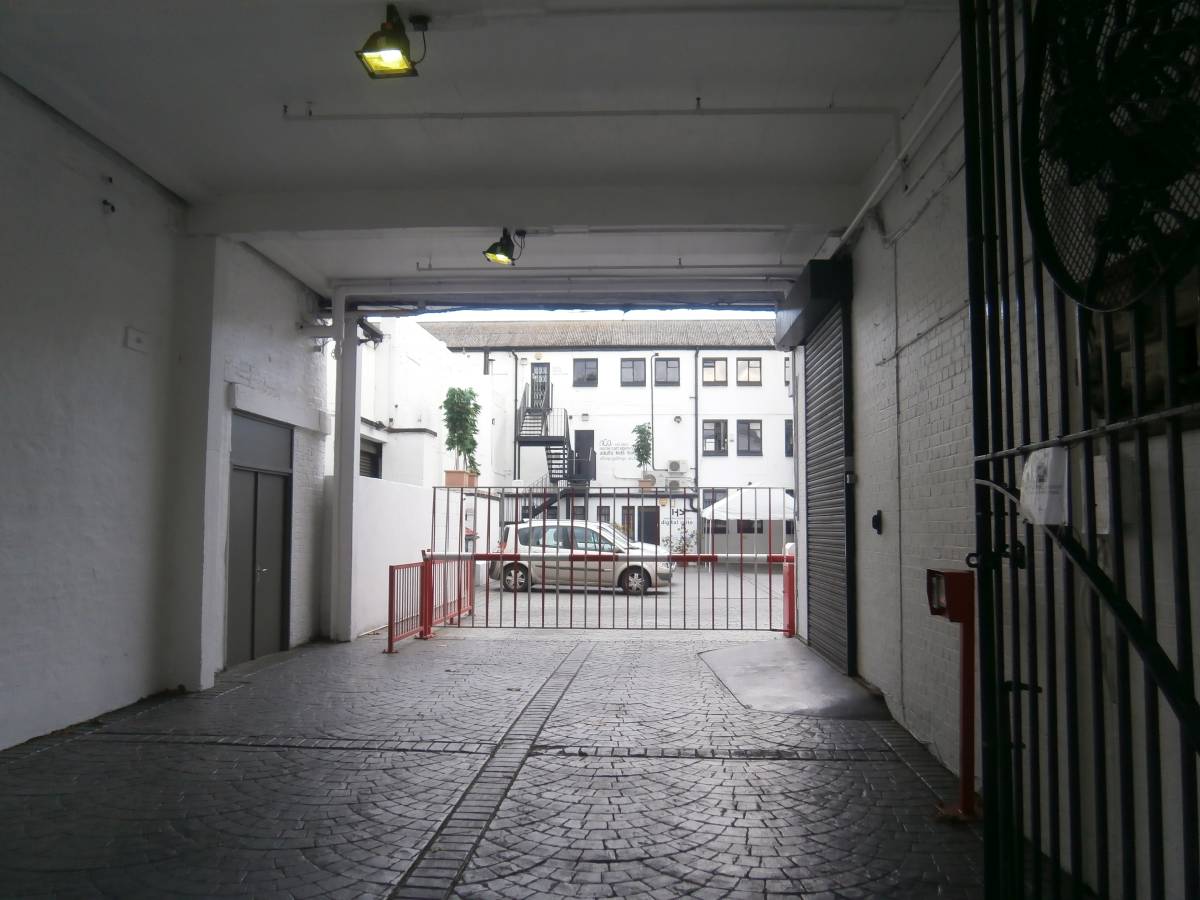 NULL (image unavail)